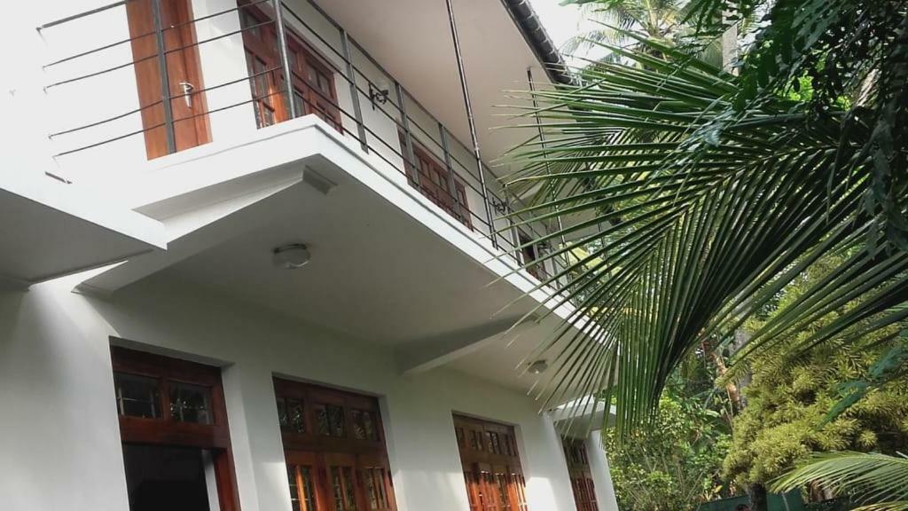 La Sachara Acomodação com café da manhã Kandy Exterior foto