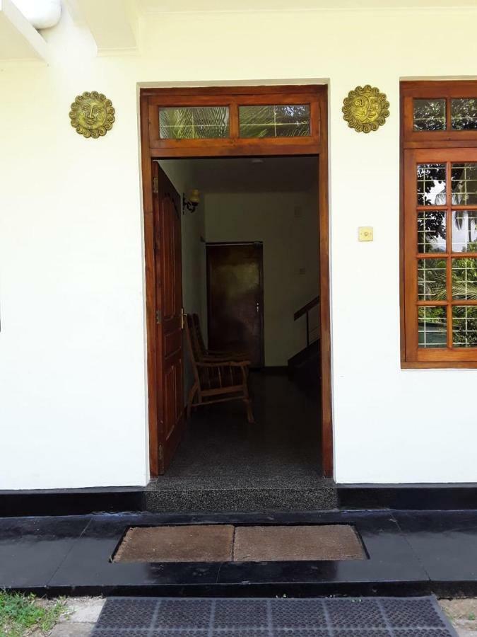 La Sachara Acomodação com café da manhã Kandy Exterior foto