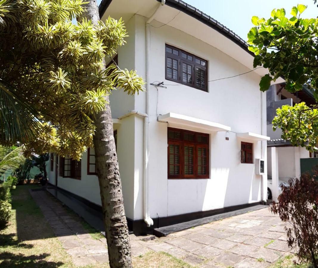La Sachara Acomodação com café da manhã Kandy Exterior foto
