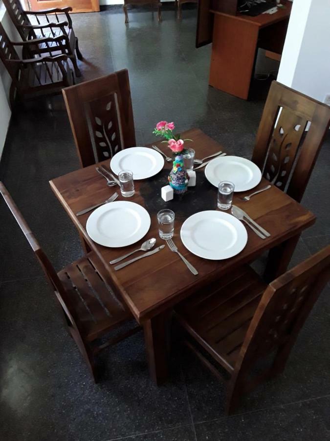 La Sachara Acomodação com café da manhã Kandy Exterior foto